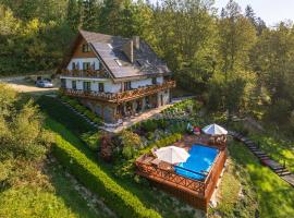 Tarninowe Wzgórze, hotel a Kunkowa