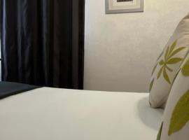 HOTEL De La Tour Saint Etienne SUD, hotel sa Saint Etienne