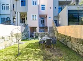 Alegria Rubi - Urban Oasis with Garden