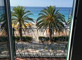 House on the beach Varigotti, hotelli kohteessa Varigotti