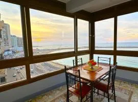 No AC - Vintage Modernized Sea View Apartment
