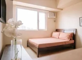 Q A Dreamy Escape for Three