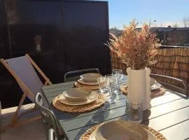 LE NID DU TEICH Duplex COSY ET CENTRAL A 5 MINUTES DE LA GARE