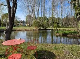 Maison au bord de l'eau