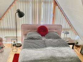 Bel Art Atelier mit großem Parkplatz, hotel in Haan