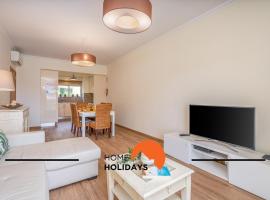 #010 Marina by Home Holidays, condo σε Páteo