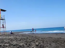 NO CASH ACCEPTED-MEETING POINT-Volcanic Beach Refuge-Group Housing