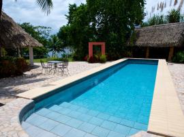 Coral House Inn, hotel com piscina em Punta Gorda
