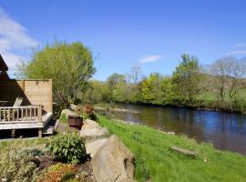 Braidhaugh Holiday Lodge and Glamping Park, hotel v destinaci Crieff