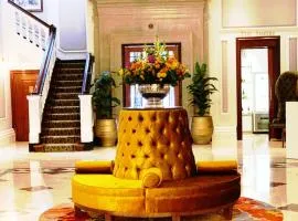 Taj Cape Town - Spacious 5 star suites with kitchenette - privately rented