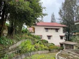 'Nanini Backyard' Home Stay