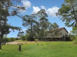 Shady Grove - Water views, Fireplace!