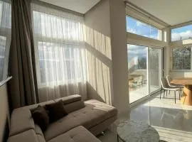 Presidential Sea View