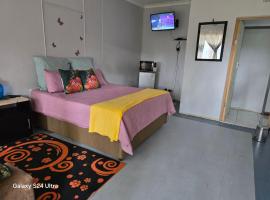 New Dreamland Guesthouse, guest house in Mahikeng