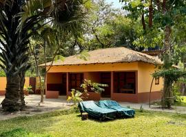 Little's Nature Retreat, hotel v destinaci Kartung