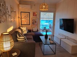 Amazing sea view apartment in Lagonissi, hotel v destinaci Kalívia Thorikoú