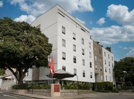 Hotel MS Ciudad Jardin, hótel í Cali
