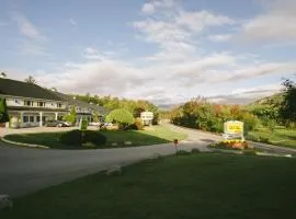 Town & Country Inn & Resort