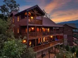 Mountain Views w Hot Tub Firepit & Game Room