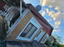 Altos de Grecia Cabaña 1, vila v destinaci Villa Carlos Paz