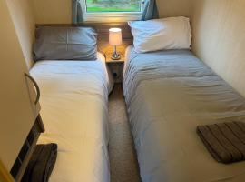 Starlight Stays Horizon Exclusive، فندق في آير