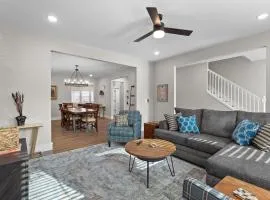 3325 Bright Urban Comfort