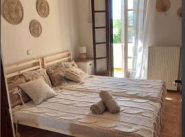 Castellano Apartments, hotel di Afantou