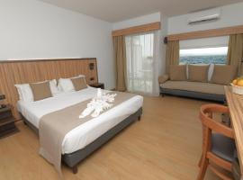 Carayou Hotel & SPA, hotel poblíž Mezinárodní letiště Martinik Aimé Césaire - FDF, Les Trois-Îlets