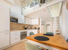 Le Duplex，位于滨海自由城的酒店