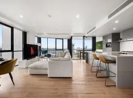 Stunning Ocean & River View 3BR close to beach and shops