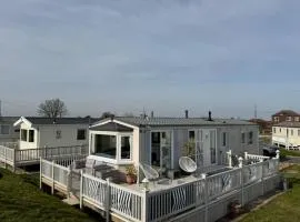 Fraunie's Beach House Anderby Creek - Dog friendly