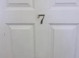 Dream Inn LLC Rm# 7