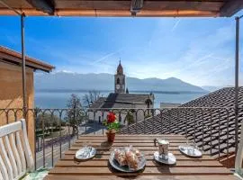 Red View Apartment - Happy Rentals