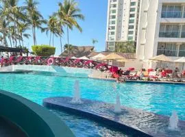 Exclusive Beach Access & Amenities!