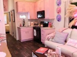 Dolly's Place 6260