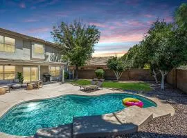 Dos Palmas Gilbert Poolside Retreat