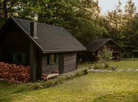 BESKID NISKI Dębowy Przysiółek pod Cieklinką - Siedlisko na wyłączność DWA DOMKI