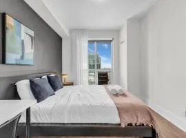 Downtown west Suites