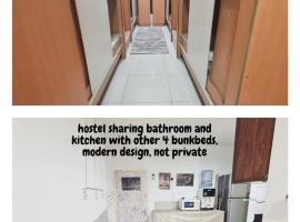 LA Gold hostel capsule, hostel v Dubaji