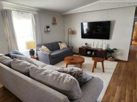 Indoor hosting, hotel in Interior