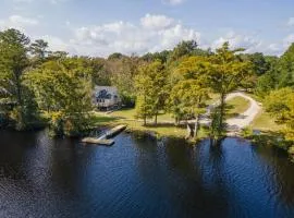 Waterfront Treehouse on the Cape Fear with Dock