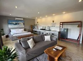 Uluwatu Stay's Deluxe Suite #9