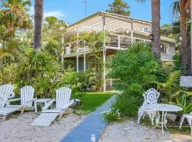 Palm Cove Retreat - Umina Beach