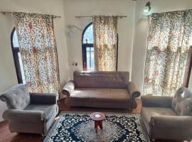 HeavensNest, hotel v destinaci Šrínagar