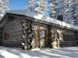 Kelorinne ladun ja järven läheisyydessä