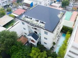 White Mansion 白色公馆