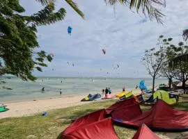Myhoa Lagoon - Kiting Town