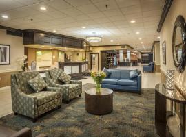 Best Western Plus Strongsville Cleveland、ストロングスビルのホテル