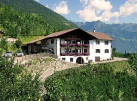 Appartements Peilerhof – hotel w mieście Tscherms