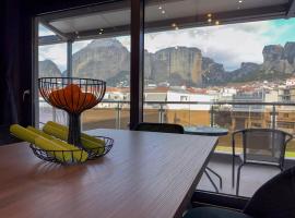Dioroh Suites Meteora 302, hotel in Kalabaka